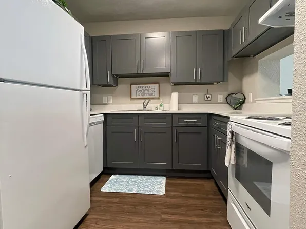 Pineview at Grogansmill