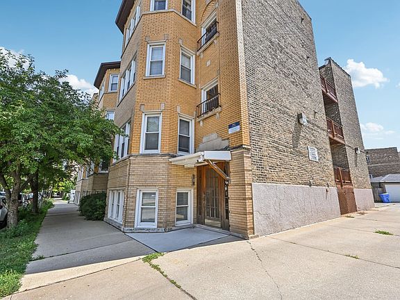 3rd image of 2827 N Woodard St APT 1S