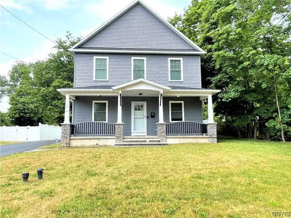 128 W Kennedy St, Syracuse, NY 13205
