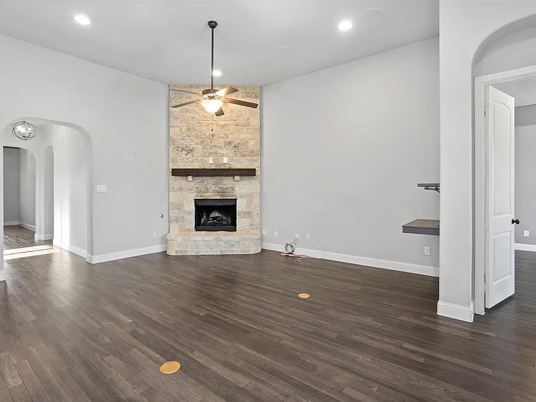 9817 Trail Map Dr — Photo 10