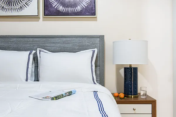 Rented by ER (DO NOT USE) | media 37