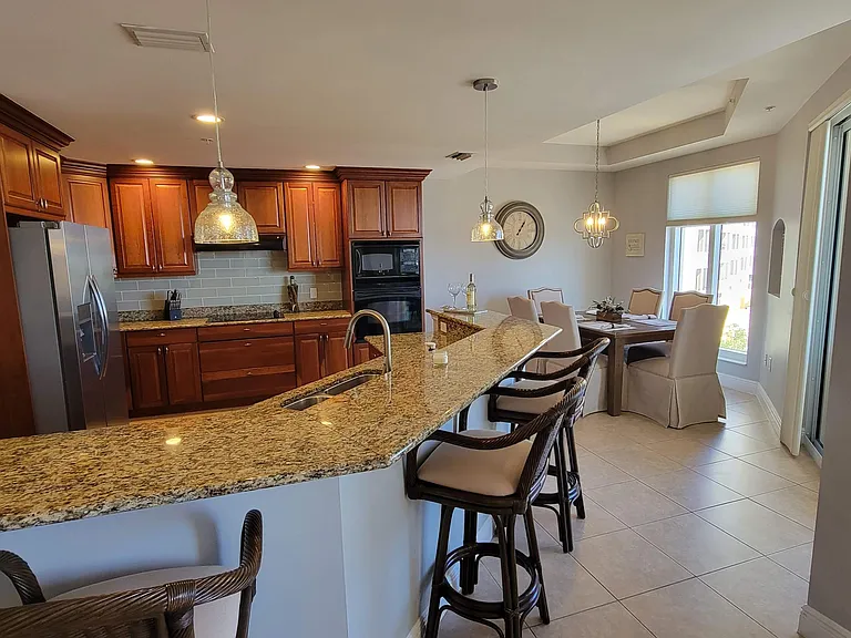 6081 Silver King Blvd #302 — Photo 10