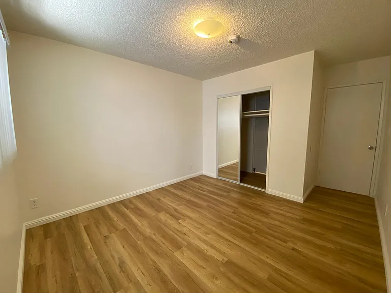 221 N Belmont St #1 — Photo 6