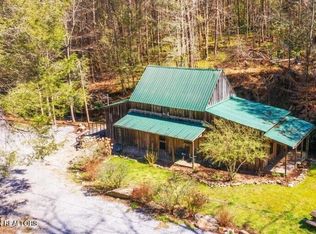4560 Redwood Rd, Cosby, TN 37722