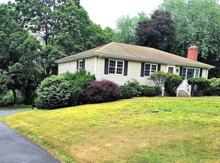 33 Tudor Hill Rd, South Windsor, CT 06074