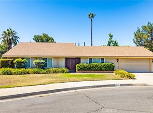 310 Walnut Ave, Redlands, CA 92373