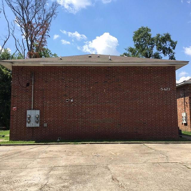 2nd image of 5423 Nicholson Dr