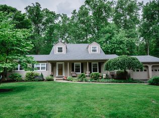 22 Normandy Dr, Parsippany, NJ 07054