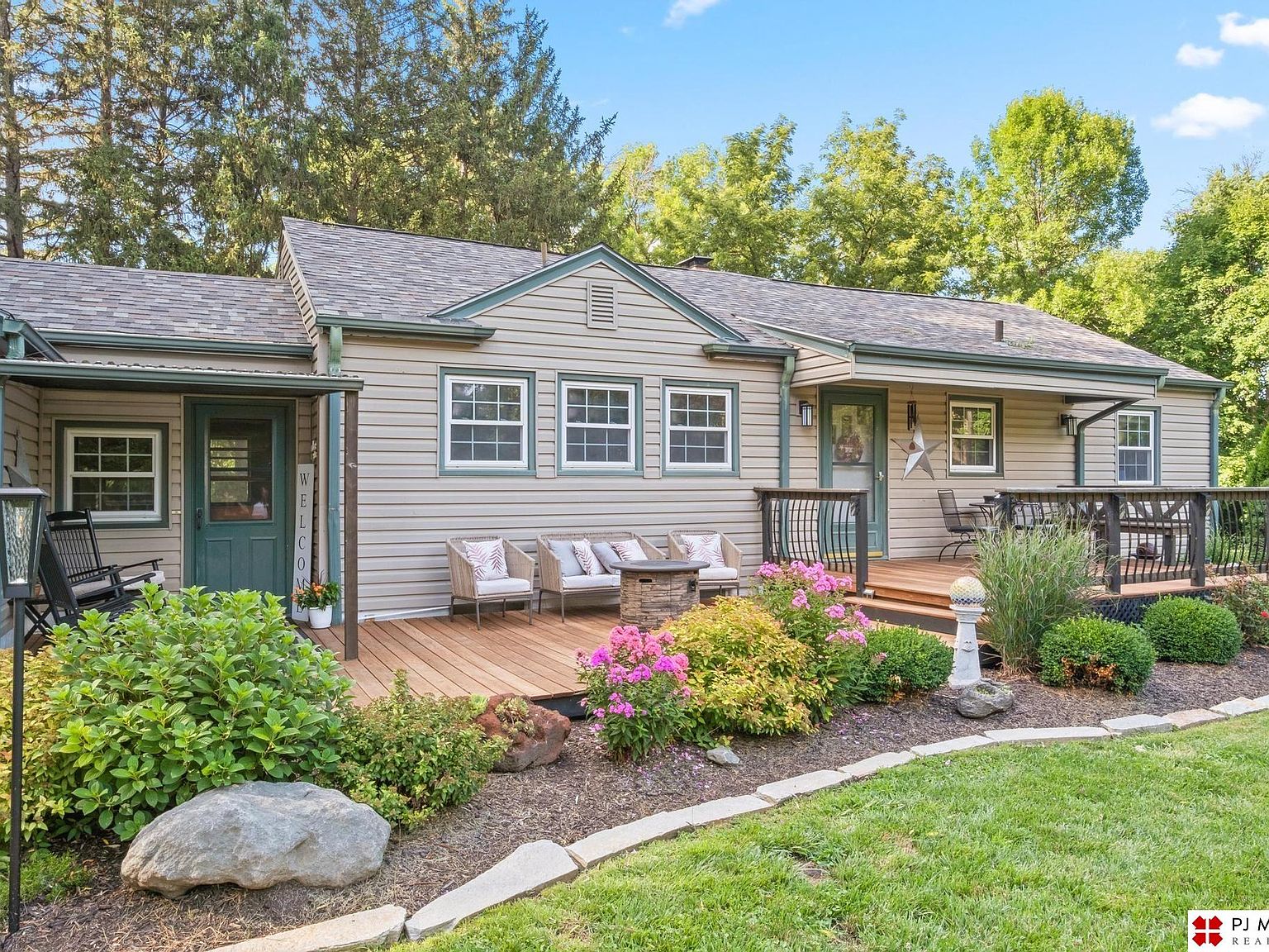 19295 Garner Ave, Council Bluffs, IA 51503 MLS 22315678 Zillow