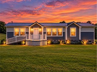 822 Sunlight Rd, Parrottsville, TN 37843
