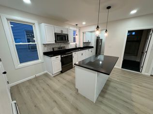 531 Rathbun St #1, Woonsocket, RI 02895