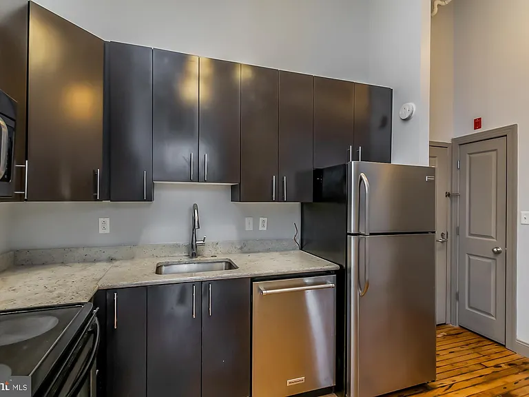 511 S Bond St #307 — Photo 9