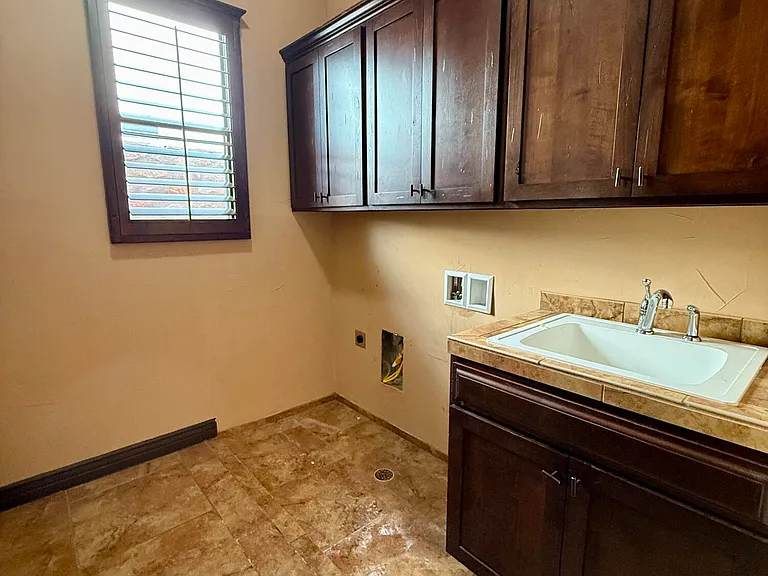7331 Brays Landing Dr — Photo 35