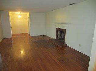 303 Gornto Rd, Valdosta, GA 31602