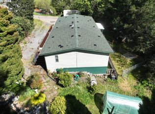 16328 Hadley Ln, Brookings, OR 97415