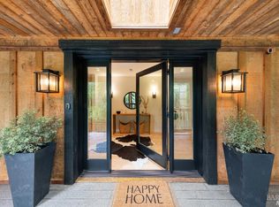 6050 Lucas Valley Rd, Nicasio, CA 94946