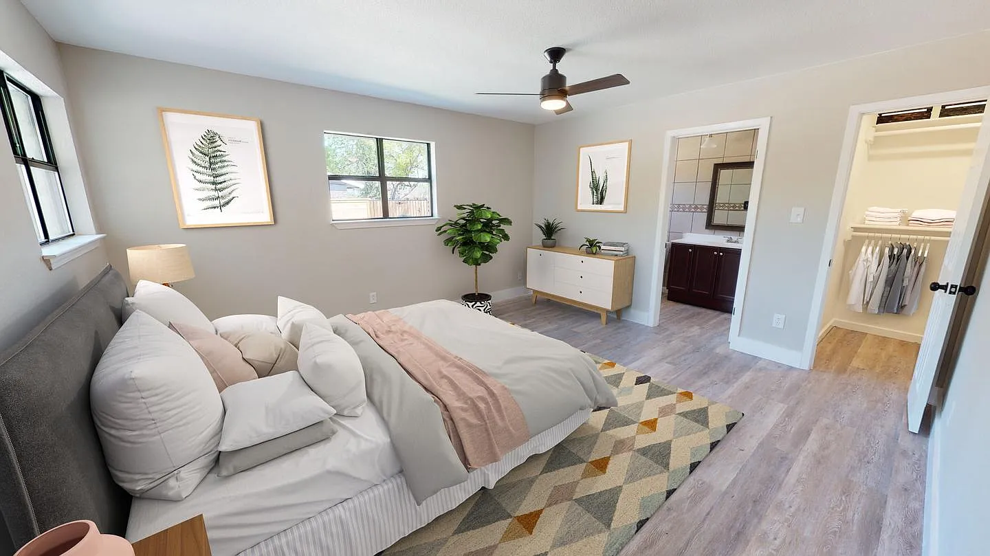 Gorgeously renovated Round Rock home with spacious yard — Photo 3
