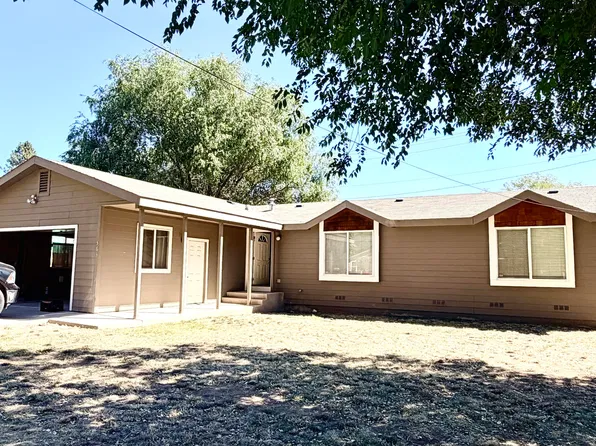 563 N Weatherlow St, Susanville, CA 96130