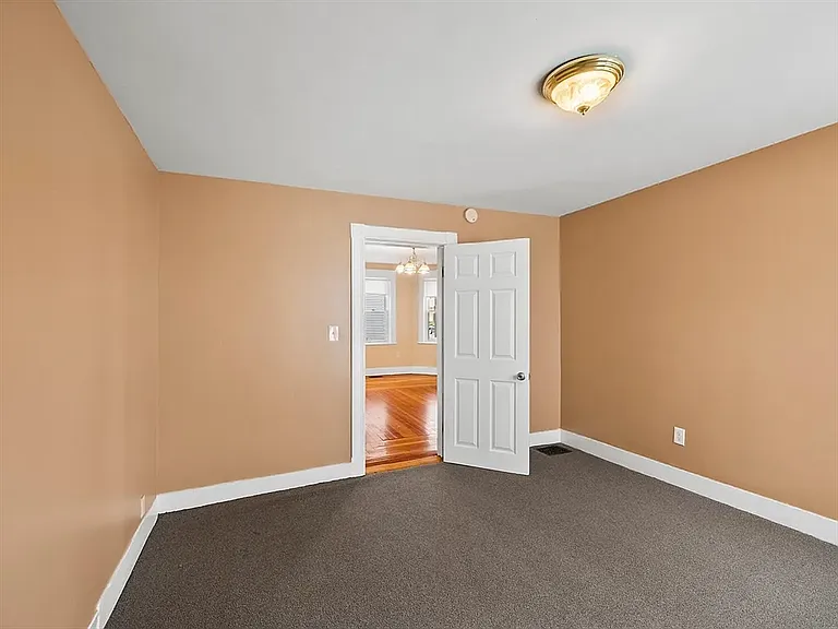 115 Sagamore Ave #1 — Photo 26