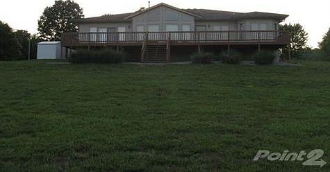 back veiw of the home from the lake