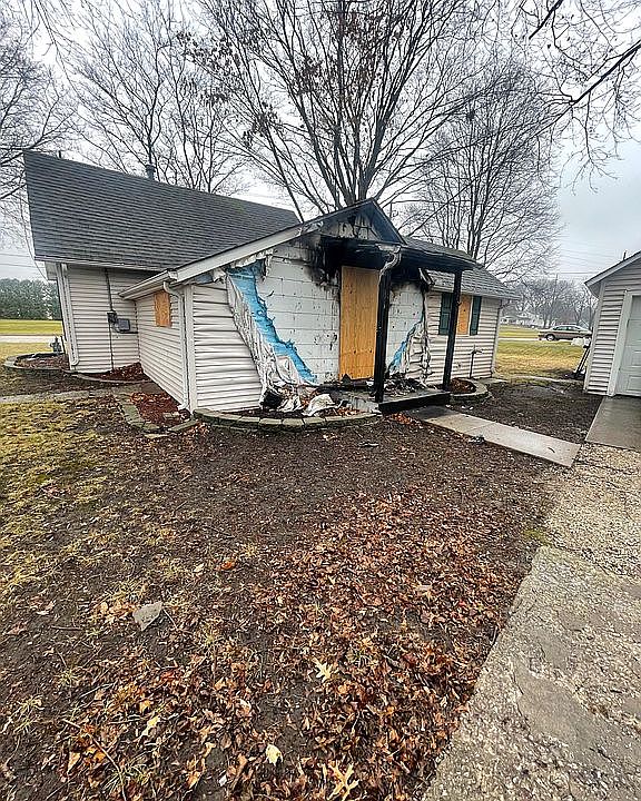 2nd image of 406 East St