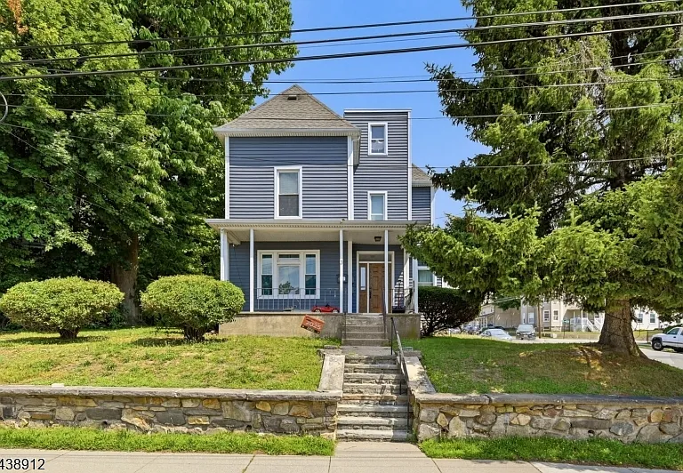 3 W Fairview Ave #B — Photo 1