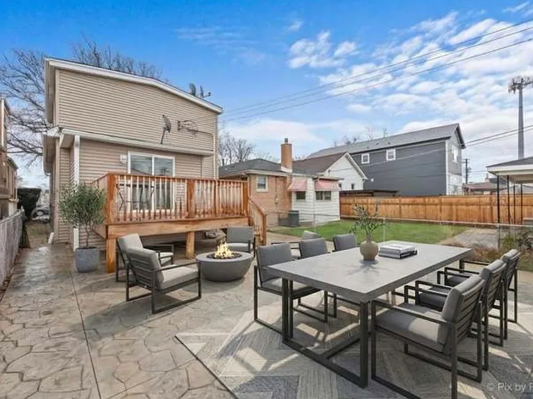 5252 N Mulligan Ave — Photo 8