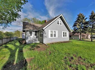 715 N Alpine Rd, Rockford, IL 61107