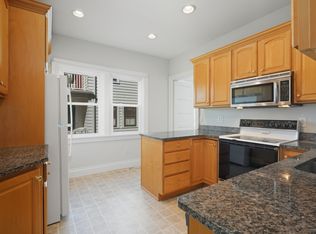 204 Voorhees Ave, Buffalo, NY 14214