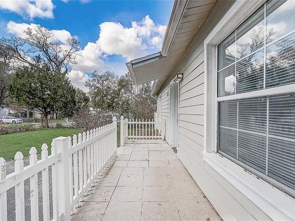 5th image of 1129 NE 12TH STREET