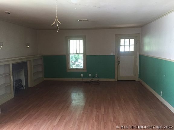 5th image of 2919 Elgin St