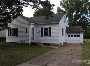 4811 Tioga St, Duluth, MN 55804