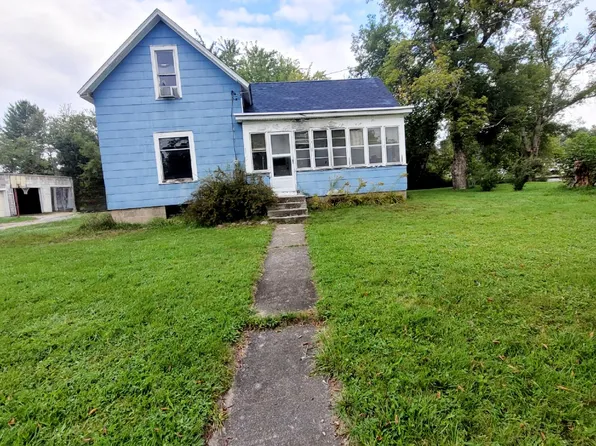 339 N 7th St, West Branch, MI 48661