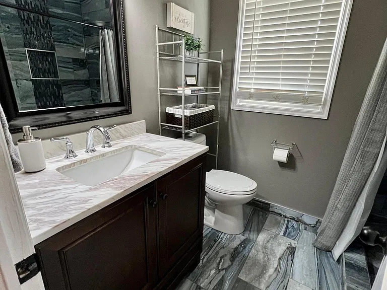 1614 N Oakland Ave — Photo 10