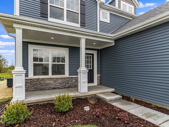 2nd image of 2118 Daly Ln
