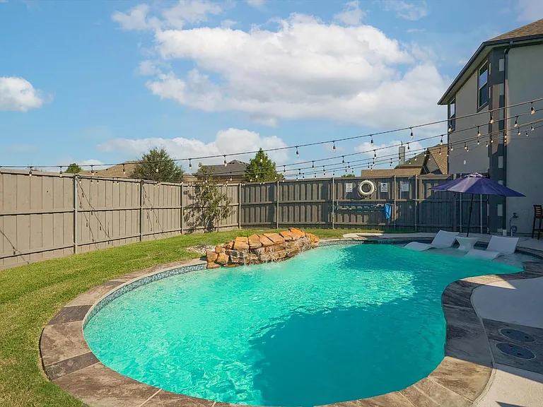 4713 Highgate Ln — Photo 39