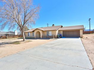 21055 Sioux Rd, Apple Valley, CA 92308