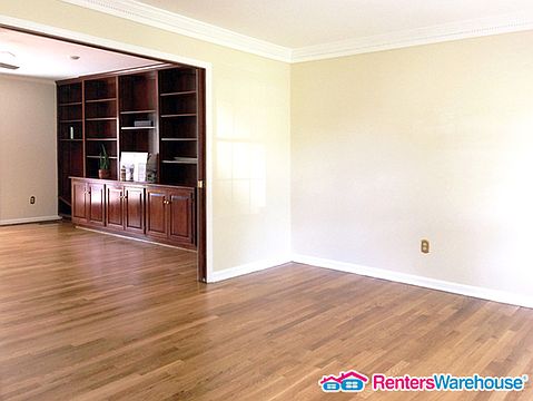 5th image of 4636 Barnum Ln