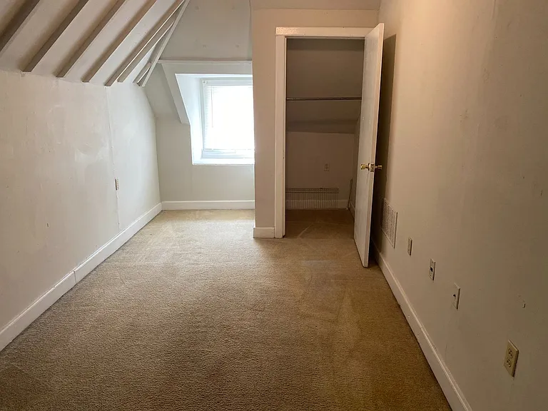 339 Park Ave — Photo 35