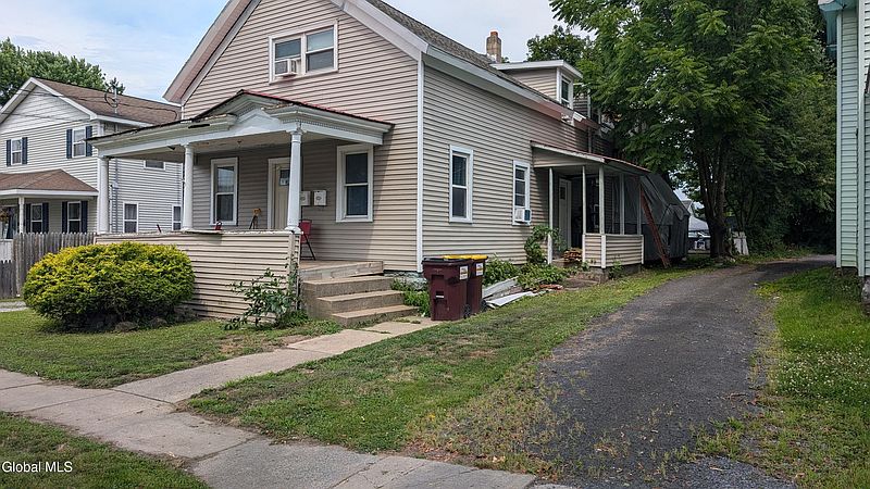 3rd image of 58 Haskell Avenue