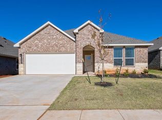 9009 NW 149th St, Yukon, OK 73099