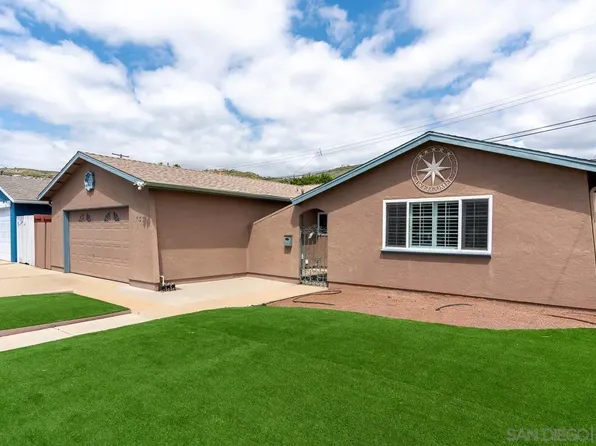 1737 Plumeria Dr, El Cajon, CA 92021