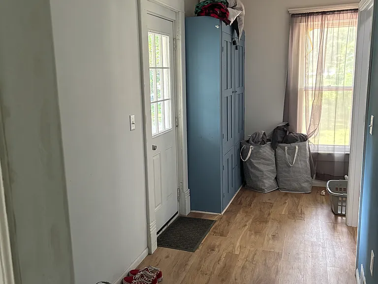 110 W Hanover St — Photo 12