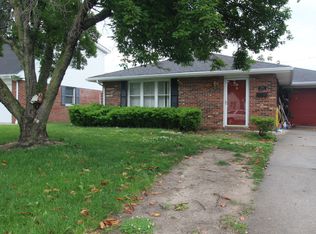 1014 Gaiser Dr, Seymour, IN 47274