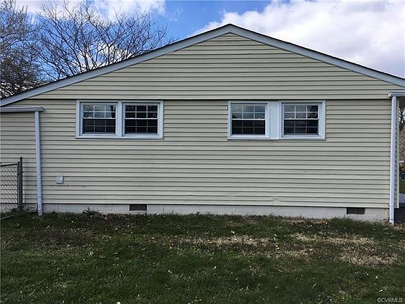 3rd image of 9806 Luscombe Ln