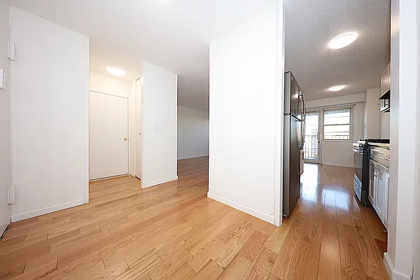 Rented by Corcoran | media 35