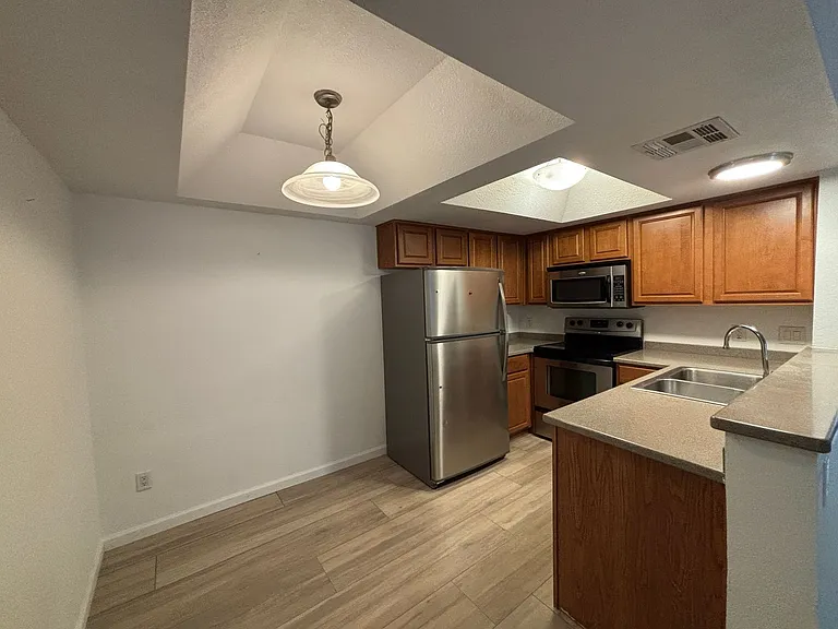1720 E Thunderbird Rd #1004 — Photo 3