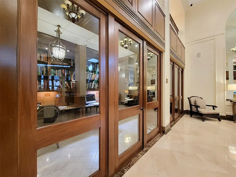 3525 Sage Rd #303 — Photo 8