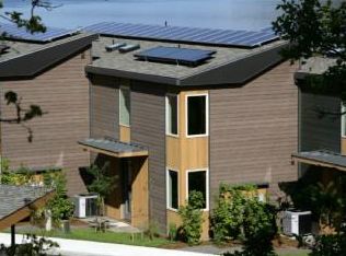 24 Mosier Creek Pl, Mosier, OR 97040