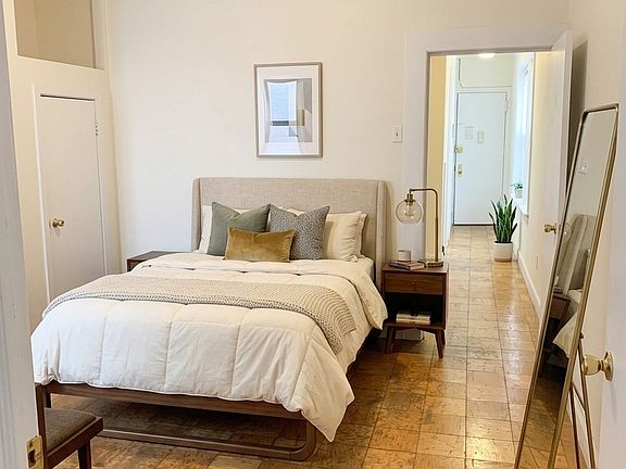 3rd image of 528 Flatbush Ave APT 7